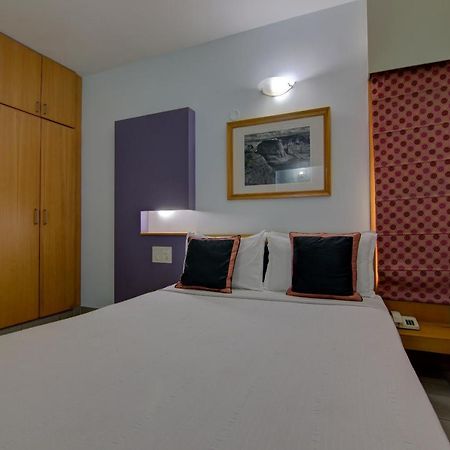 Tristar Serviced Apartments Bangalore Buitenkant foto