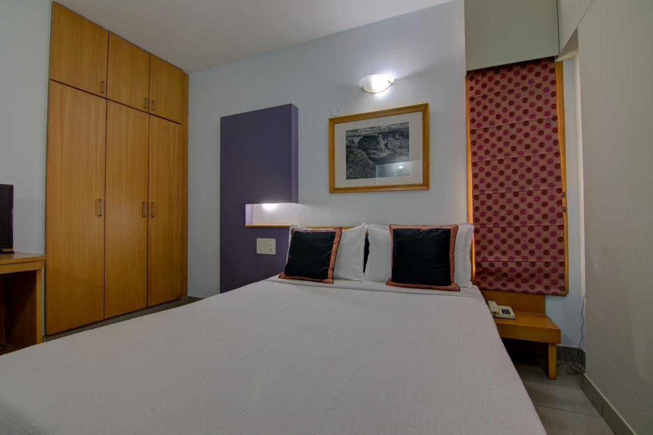 Tristar Serviced Apartments Bangalore Buitenkant foto