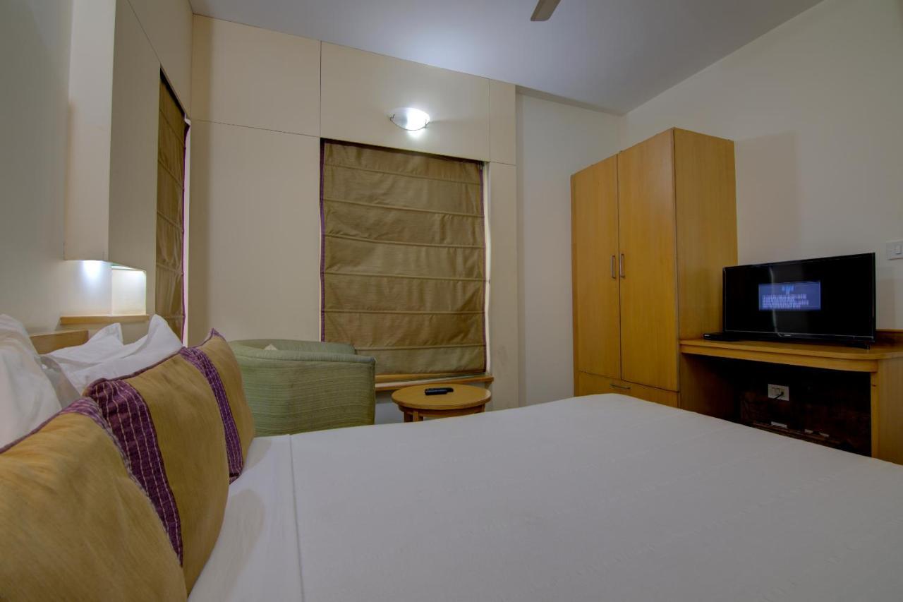 Tristar Serviced Apartments Bangalore Buitenkant foto