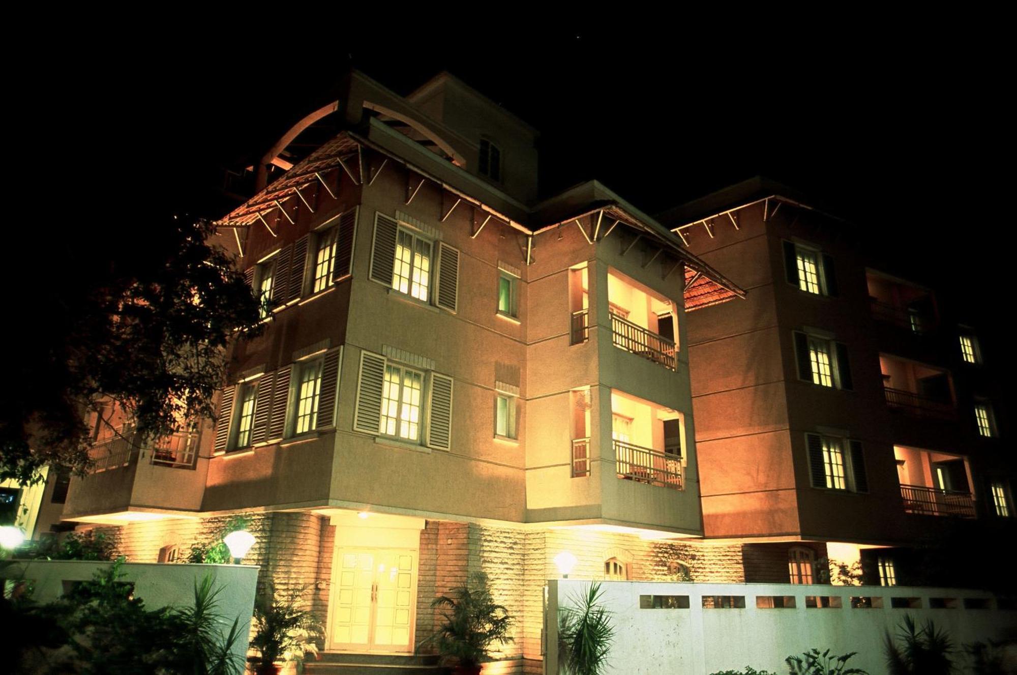 Tristar Serviced Apartments Bangalore Buitenkant foto