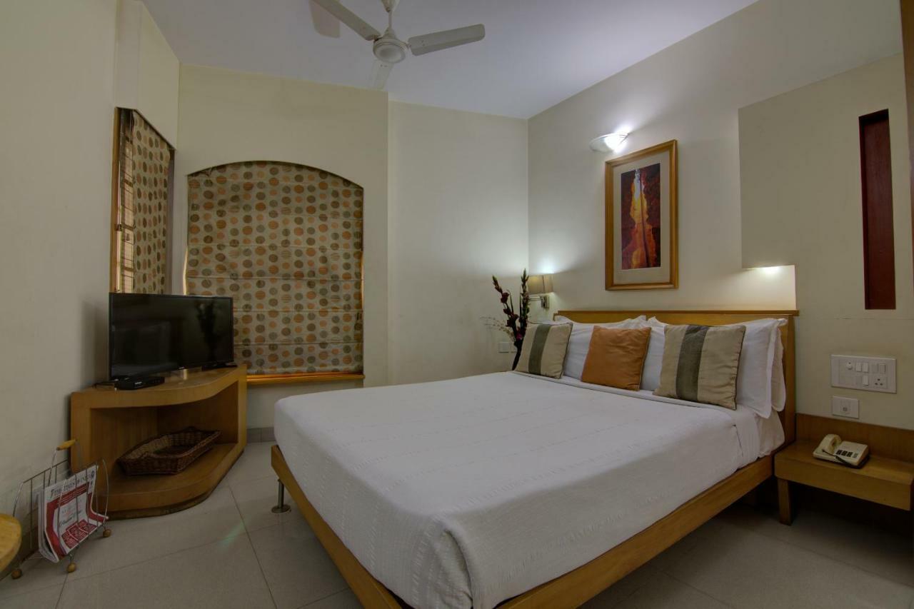 Tristar Serviced Apartments Bangalore Buitenkant foto