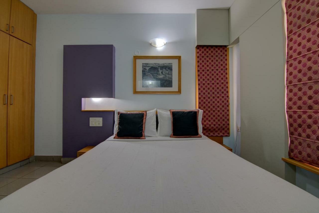 Tristar Serviced Apartments Bangalore Buitenkant foto