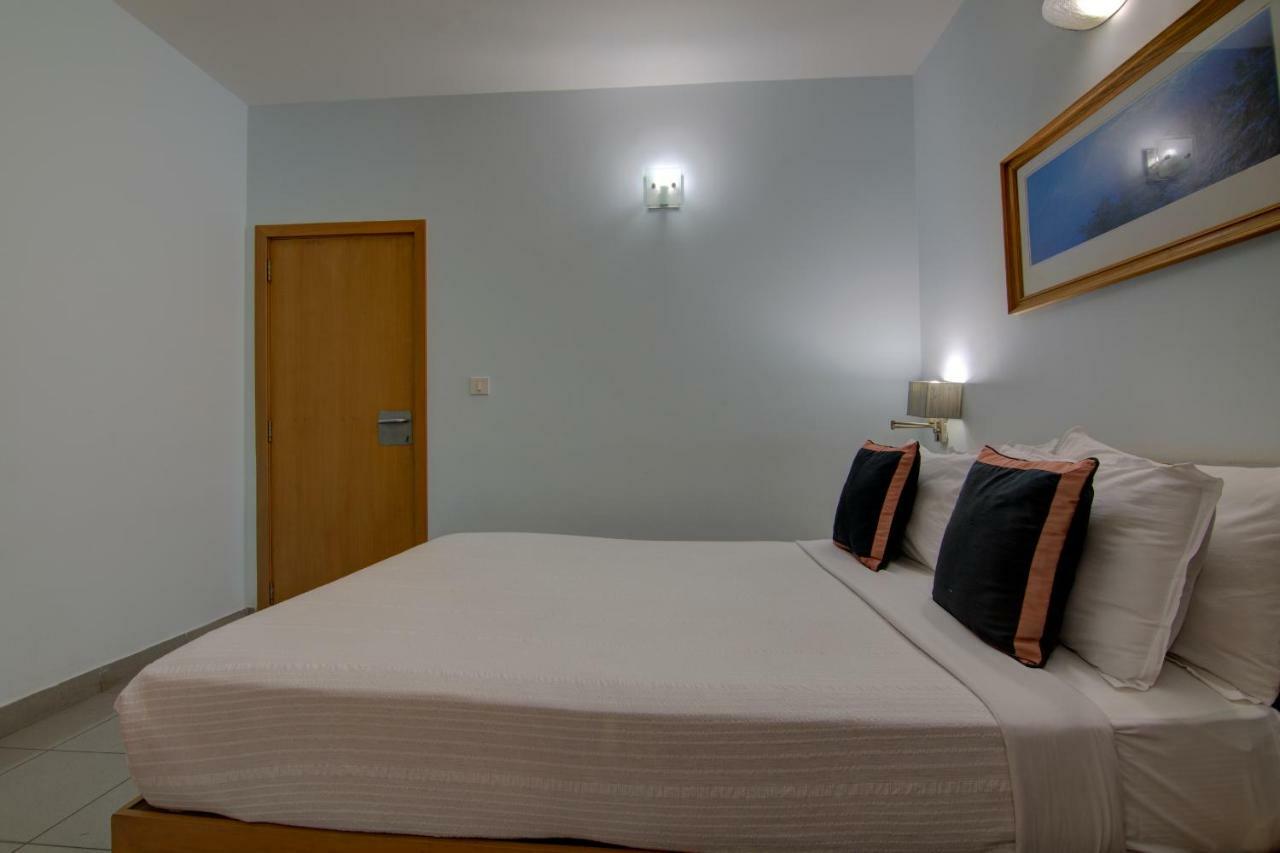 Tristar Serviced Apartments Bangalore Buitenkant foto